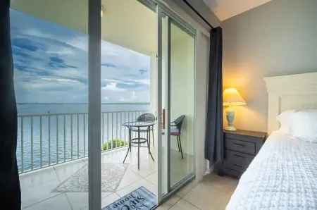 Waterfront Studio Condo by Madeira Beach