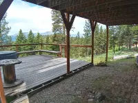 Real stone cabin, wake to million dollar views, abundant wildlife...