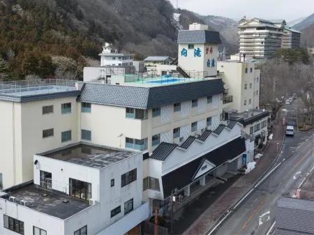 Itoen Hotel Bandai Mukaitaki Отели рядом со станцией JR Bandai-Atami station