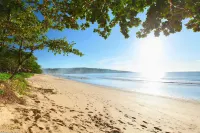Bali de Anyer Hotel & Restaurant Hotels in Carita