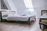 Schöndorf Hostel - Virtual Reception