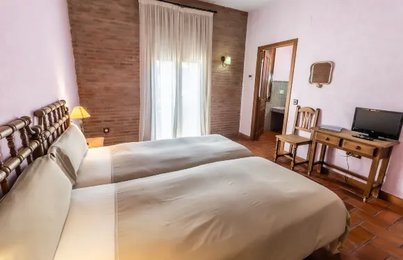 辛弗羅莎鄉村酒店