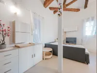 Casa Dell'Aquila - 10 Min from Venice Hotels near Anfora