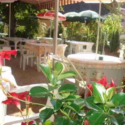 L'Auberge "Aux Portes de Conques" Hotel Exterior