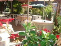 Auberge Aux Portes de Conques Hotels in Aubin
