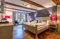 Hotel Herrnschloesschen Hotels in Ротенбург-на-Таубері
