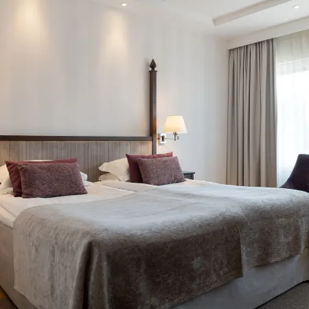 Elite Hotel Marina Plaza