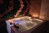 Dedeman Sanliurfa - Hot Tub
