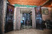 Chateau Chikovani Hotels in Zeda Gordi