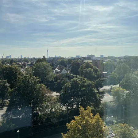 voco DUSSELDORF SEESTERN by IHG