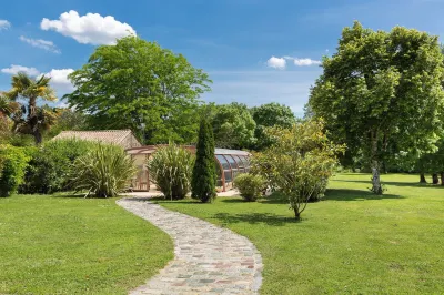 Maison de Jean Hotel di Saint-Androny