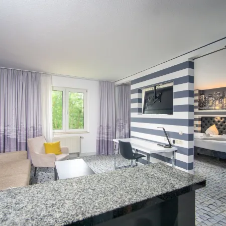 SL'Otel im Parforcehaus