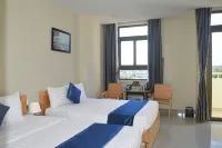 Lucky Star Ho Tram Hotel & Restaurant Hotel di Phước Thuận