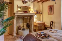 Hôtel des 4 Continents - le Mans Hotels in Saint-Saturnin