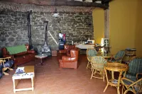 Albergue San Lázaro Hotels in Sarria