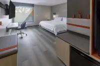 아비드 호텔 밀워키 웨스트 워키샤 바이 IHG 피워키 호텔