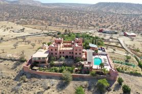 阿特拉斯古堡生態旅館