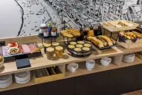 尼斯海濱公寓酒店 - 早餐