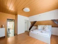 Holiday Flat in Herbolzheim Near Europa-Park Hotels near Kirnburg