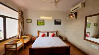 Saalvan Resort Hotels in Mandal Range