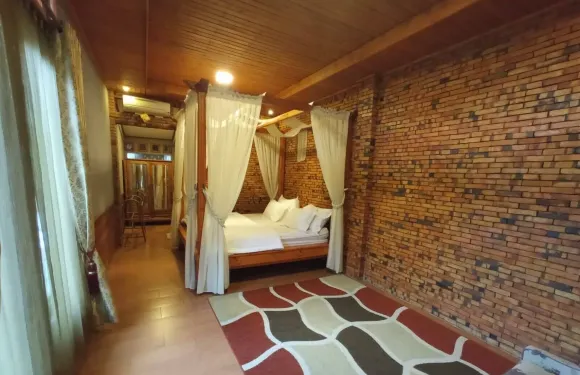 Kampung Turis度假村與水上公園