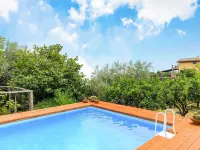 Villa with Pool and Panoramic Surroundings - Beach