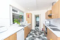 Sandfields House Hotels in Pontlliw