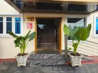 J Blitz International Hotel Hotels in Ijegun