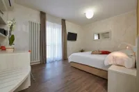 Foresteria la Torretta Hotels in Appiano Gentile