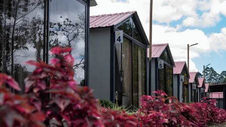 NEW STAR CENTER Отели рядом с достопримечательностью «Mirador al Aeropuerto de Medellin MDE»