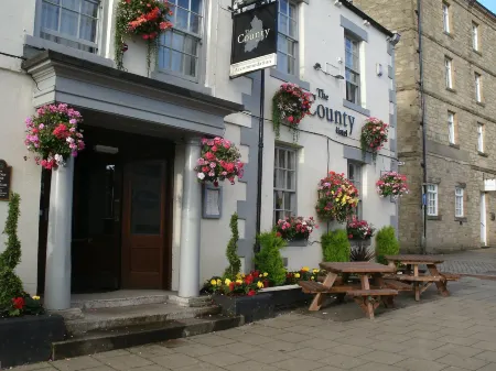 The County Hotel Отели рядом с достопримечательностью «Hexham Abbey»