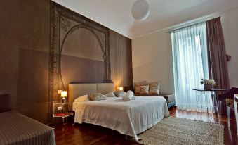 Artistic Charming House