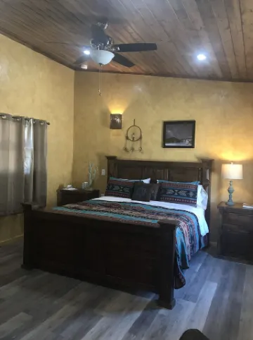 Paisano Village RV Park & Inn