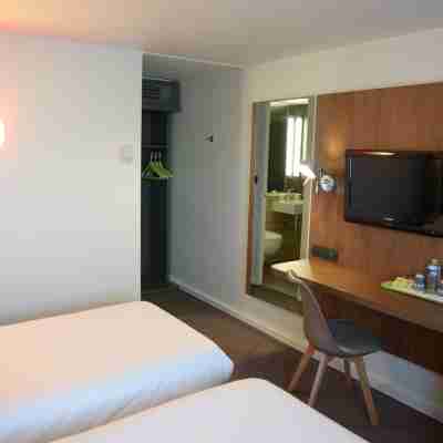Hôtel Campanile Sète Balaruc Rooms