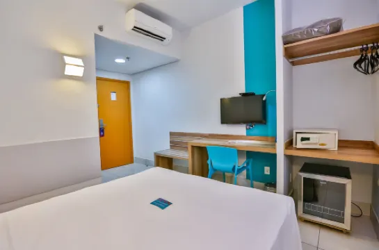 Mega Moda Goiania Hotel