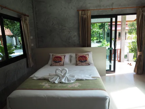 บ้านคีรีธารา คีรีวง - 2 ดาว