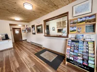 Beartooth Hideaway Inn & Cabins Hotels in Red Lodge