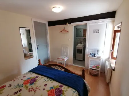 La Vieille Gorce Chambres d'Hôtes Near Civray