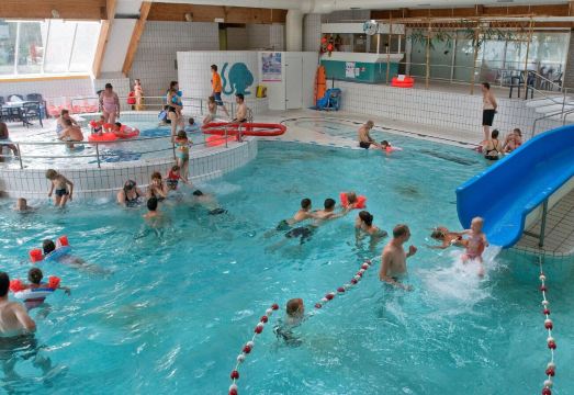 브레다 및 비스보스 국립공원 근처의 빌라