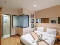 Zak Residence Chiang Mai Hotels near Khum Khantoke