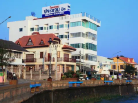 プラチュアップ ビーチ ホテル プラチュワップキーリーカンのホテル