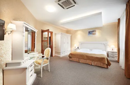 Victoria na Zamkovoy Hotel