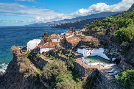 Hacienda El Terrero Отели в г. Лос-Реалехос