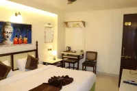 Satshree Kothi Hotels in Domari