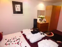 卡爾頓假日公寓飯店