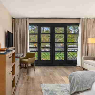 Bellevue Club Hotel Rooms