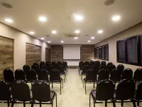 Plaza Inn Small Town Flat Отели рядом с достопримечательностью «Сантана»