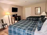 Lake Fork Resort Hotels in Rains County