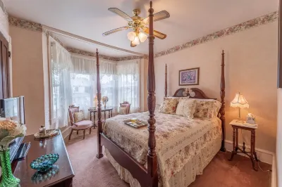 The Bella Victoria Hotels in Jim Thorpe
