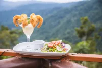 Pacuare Mountain Lodge - breakfast